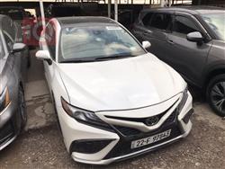 تۆیۆتا کامری